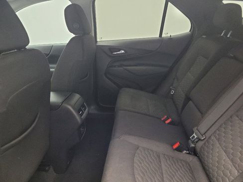 Used 2021 Chevrolet Equinox LT image 18