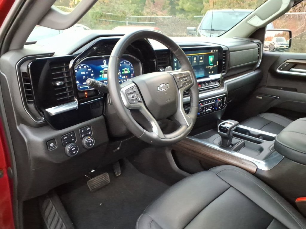 Certified 2023 Chevrolet Silverado 1500 RST AWD/4WD image 12