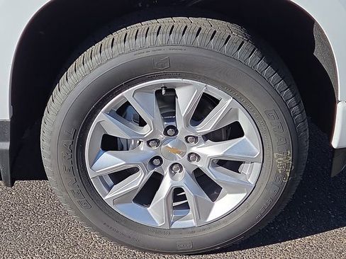 New 2026 Chevrolet Silverado 1500 Custom image 6