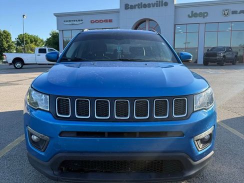 Used 2018 Jeep Compass Latitude w/ Popular Equipment Group AWD/4WD image 6
