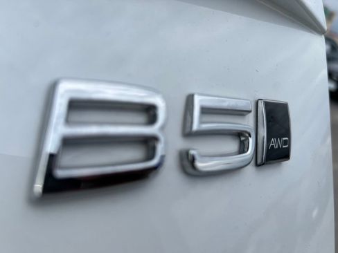 Certified 2023 Volvo XC90 B5 Plus w/ Protection Package AWD/4WD image 24