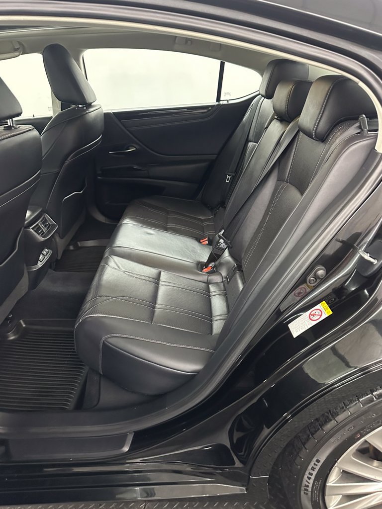 Used 2019 Lexus ES 350 w/ Accessory Package 2 FWD image 29