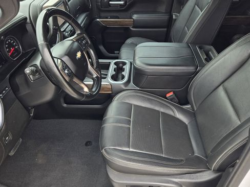 Used 2023 Chevrolet Silverado 3500 High Country w/ Technology Package image 14