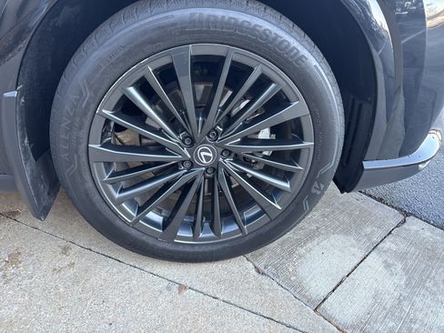 Used 2024 Lexus RX 350 Premium image 13