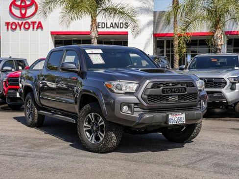 Certified 2019 Toyota Tacoma TRD Sport w/ Technology Package RWD image 1