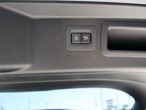 Used 2025 MAZDA CX-50 AWD 2.5 Hybrid w/ Cargo Package image 26