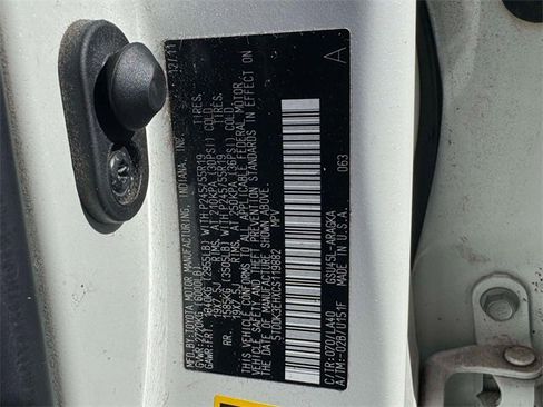 Used 2012 Toyota Highlander Limited image 19