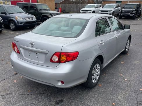 Used 2010 Toyota Corolla S image 8
