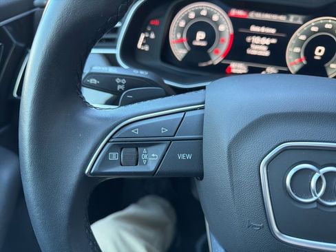 Used 2022 Audi Q7 3.0T Premium image 16