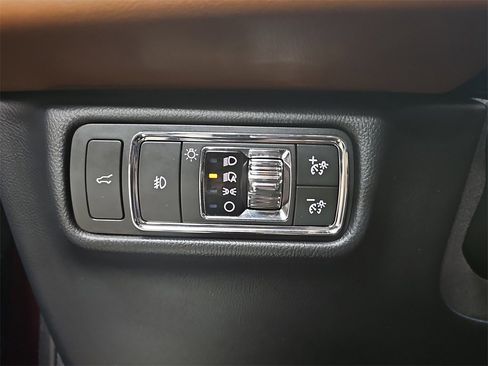 Used 2020 Lincoln Aviator Reserve w/ Elements Package Plus image 25