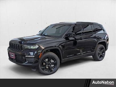 New 2025 Jeep Grand Cherokee Limited w/ Black Appearance Package
