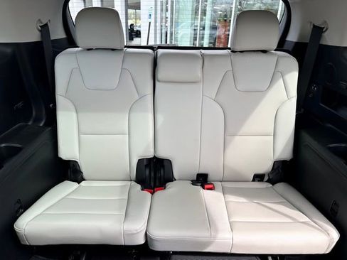 Used 2022 Kia Telluride SX w/ SX Prestige Package AWD/4WD image 23