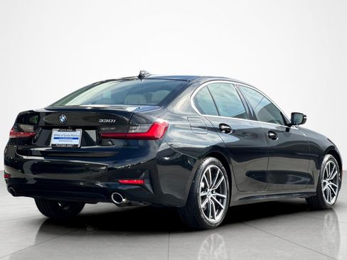Used 2021 BMW 330i Sedan w/ Convenience Package RWD image 5