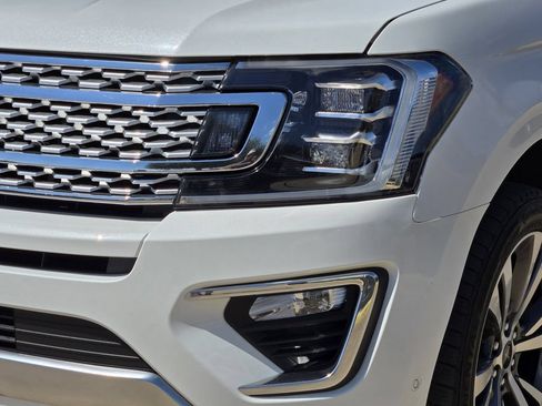 Used 2021 Ford Expedition Max Platinum AWD/4WD image 8