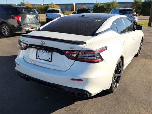 Used 2021 Nissan Maxima SR w/ Sport Mat Group image 4