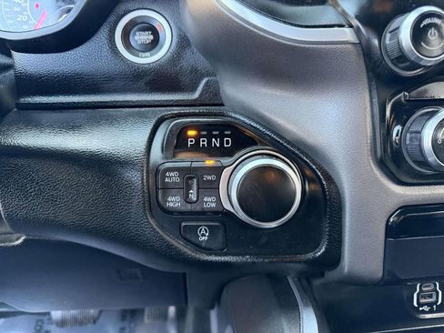 Used 2021 RAM 1500 Big Horn image 32