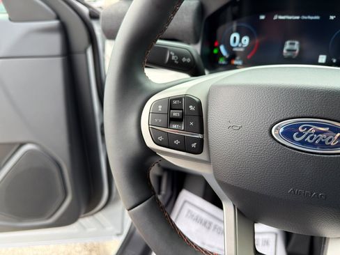 New 2026 Ford Explorer Active image 40