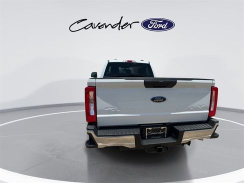 New 2025 Ford F350 XLT w/ FX4 Off-Road Package image 7
