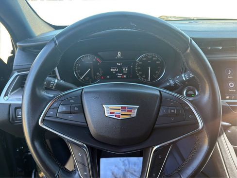 Used 2021 Cadillac XT5 Luxury AWD/4WD image 15