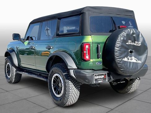 Used 2022 Ford Bronco Badlands image 11