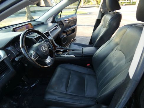 Used 2018 Lexus RX 350L FWD image 53