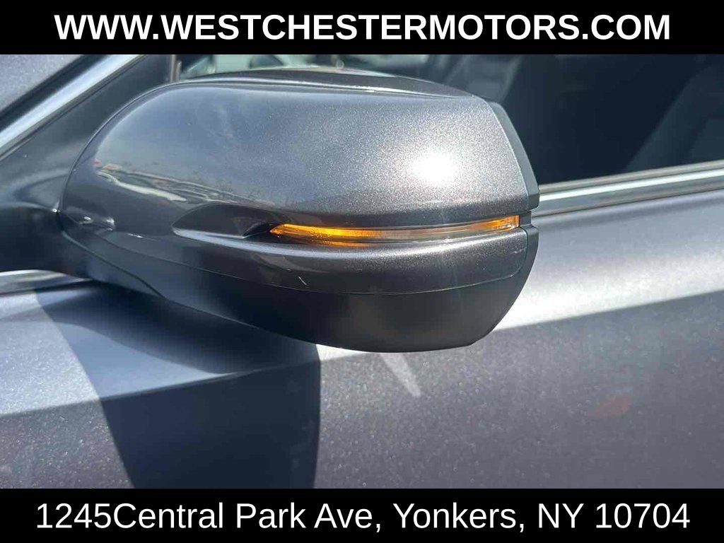 Used 2020 Honda CR-V Touring image 12