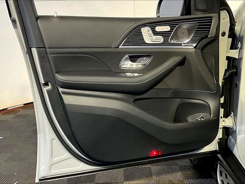 New 2026 Mercedes-Benz GLE 53 AMG 4MATIC Coupe image 11
