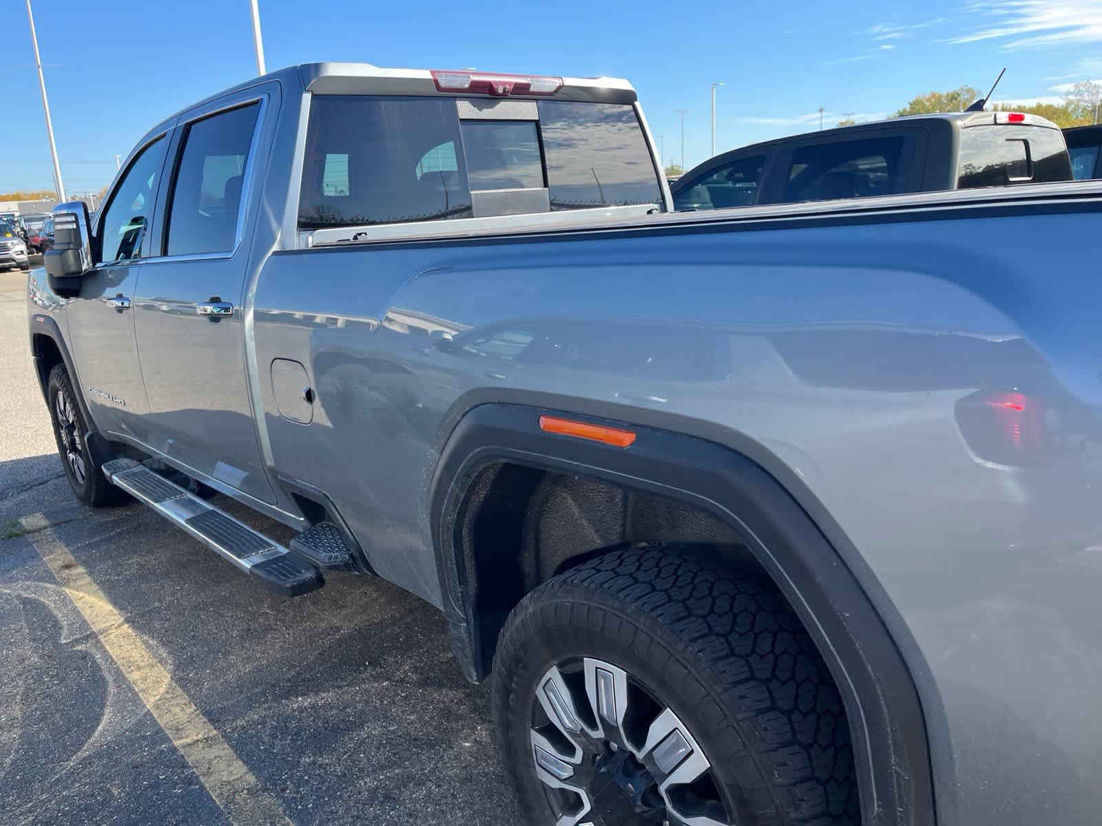 Used 2024 GMC Sierra 2500 Denali w/ Denali Reserve Package AWD/4WD image 13