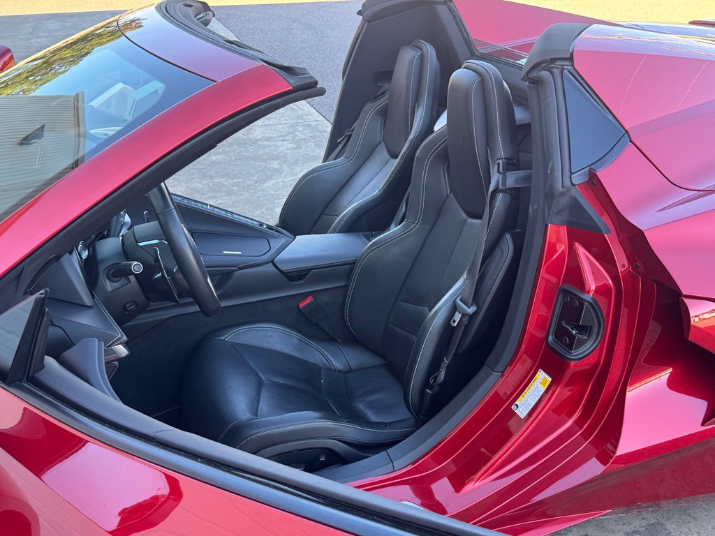 Used 2024 Chevrolet Corvette Stingray Preferred Conv w/ 2LT RWD image 47