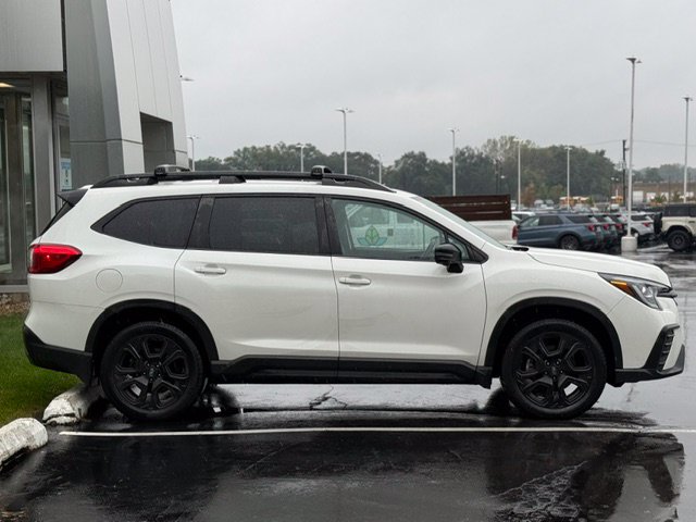 Used 2023 Subaru Ascent Onyx Edition Limited AWD/4WD image 5