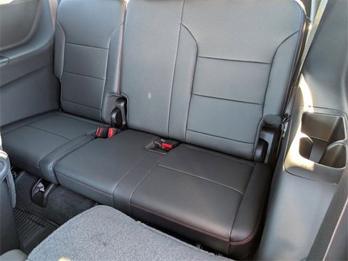 New 2026 Chevrolet Traverse RS image 30