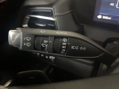 Used 2025 Chevrolet Traverse Z71 w/ Enhanced Driving Package AWD/4WD image 67