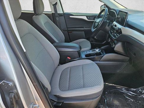 Used 2022 Ford Escape SE w/ Convenience Package FWD image 21