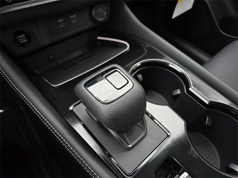 New 2026 Nissan Rogue Platinum image 24