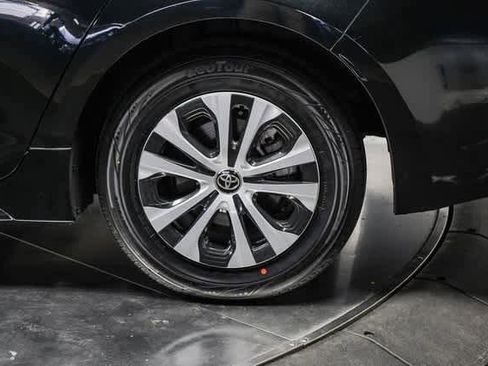 Certified 2020 Toyota Corolla LE w/ Carpet Mat Package (TMS) image 12