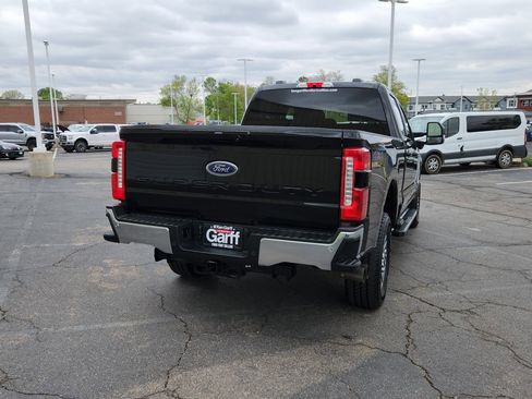 Used 2025 Ford F250 Lariat AWD/4WD image 13