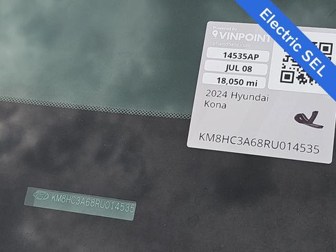 Certified 2024 Hyundai Kona SEL FWD image 25