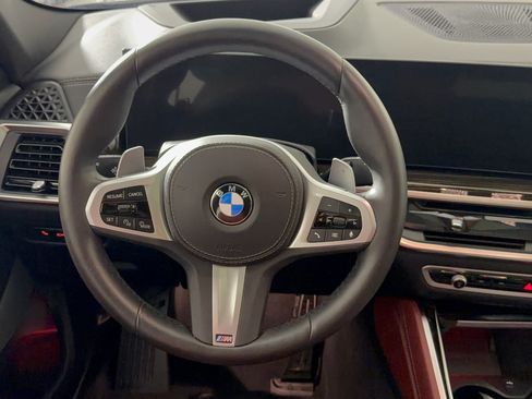 Used 2026 BMW X6 xDrive40i AWD/4WD image 10