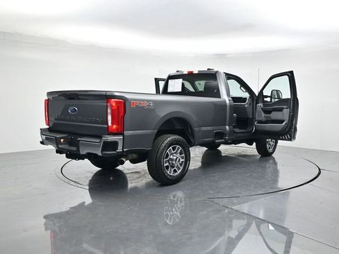 Used 2025 Ford F350 XLT w/ FX4 Off-Road Package AWD/4WD image 43