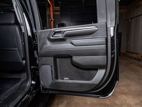 Used 2024 Chevrolet Silverado 2500 LTZ w/ LTZ Plus Package image 38