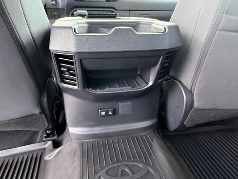 Used 2025 Toyota Tundra SR5 w/ SR5 Convenience Package AWD/4WD image 18