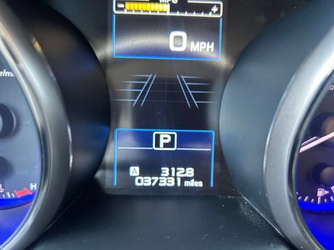 Used 2016 Subaru Outback 2.5i Limited AWD/4WD image 17