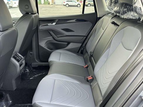 New 2026 Volkswagen Tiguan SE image 13