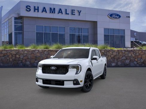 New 2025 Ford Maverick Lobo image 2