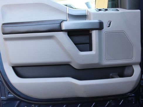 Used 2018 Ford F150 XLT w/ Equipment Group 302A Luxury image 18