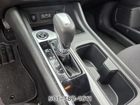Used 2025 Nissan Sentra SV FWD image 21