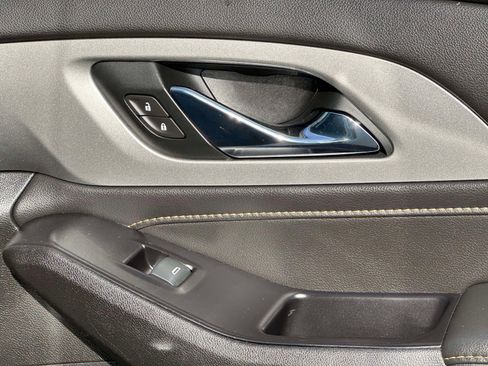 Certified 2020 Chevrolet Traverse LS image 26