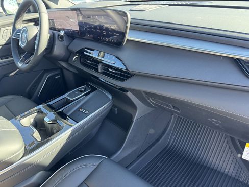 New 2026 Buick Enclave Preferred w/ Power Package image 7