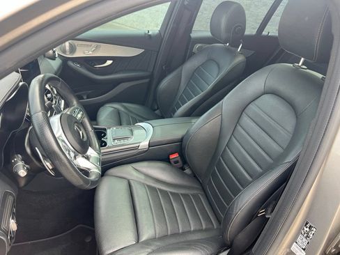 Used 2020 Mercedes-Benz GLC 43 AMG 4MATIC image 38