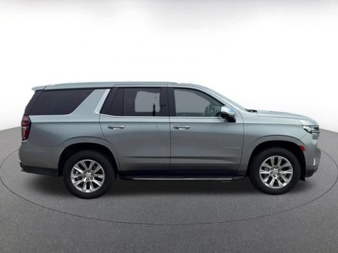 Used 2023 Chevrolet Tahoe Premier AWD/4WD image 13